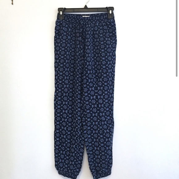 ISO!!! Blue and Pink Floral Hollister Elastic Waistband Joggers Soft Pants